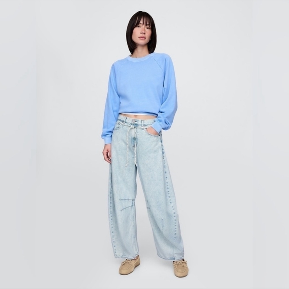 NWOT! Gap High Rise UltraSoft Horseshoe Jeans Light Indigo - Size 8 🩷
